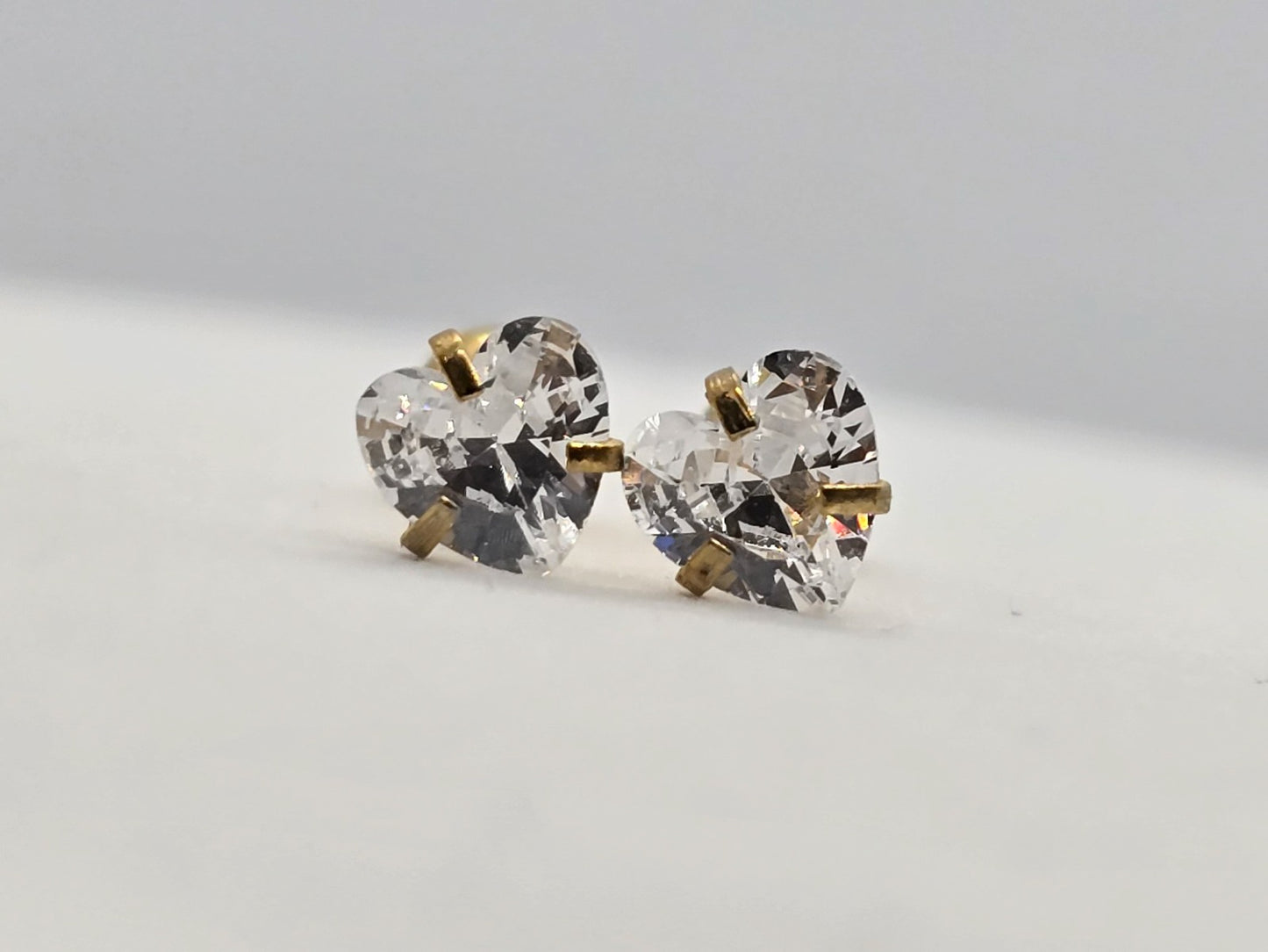 BROQUEL CORAZON CIRCONIA 5MM; TONO DORADO