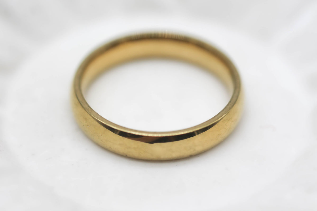 ANILLO ARGOLLA CONFORT UNISEX 4MM; TONO DORADO