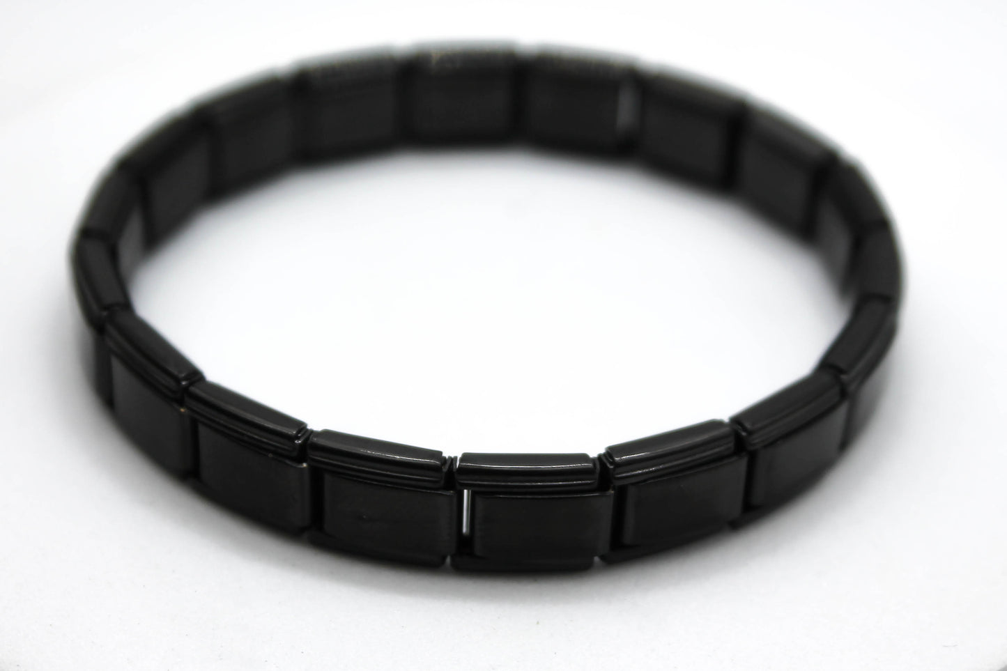 PULSERA ITALIANA; TONO NEGRO