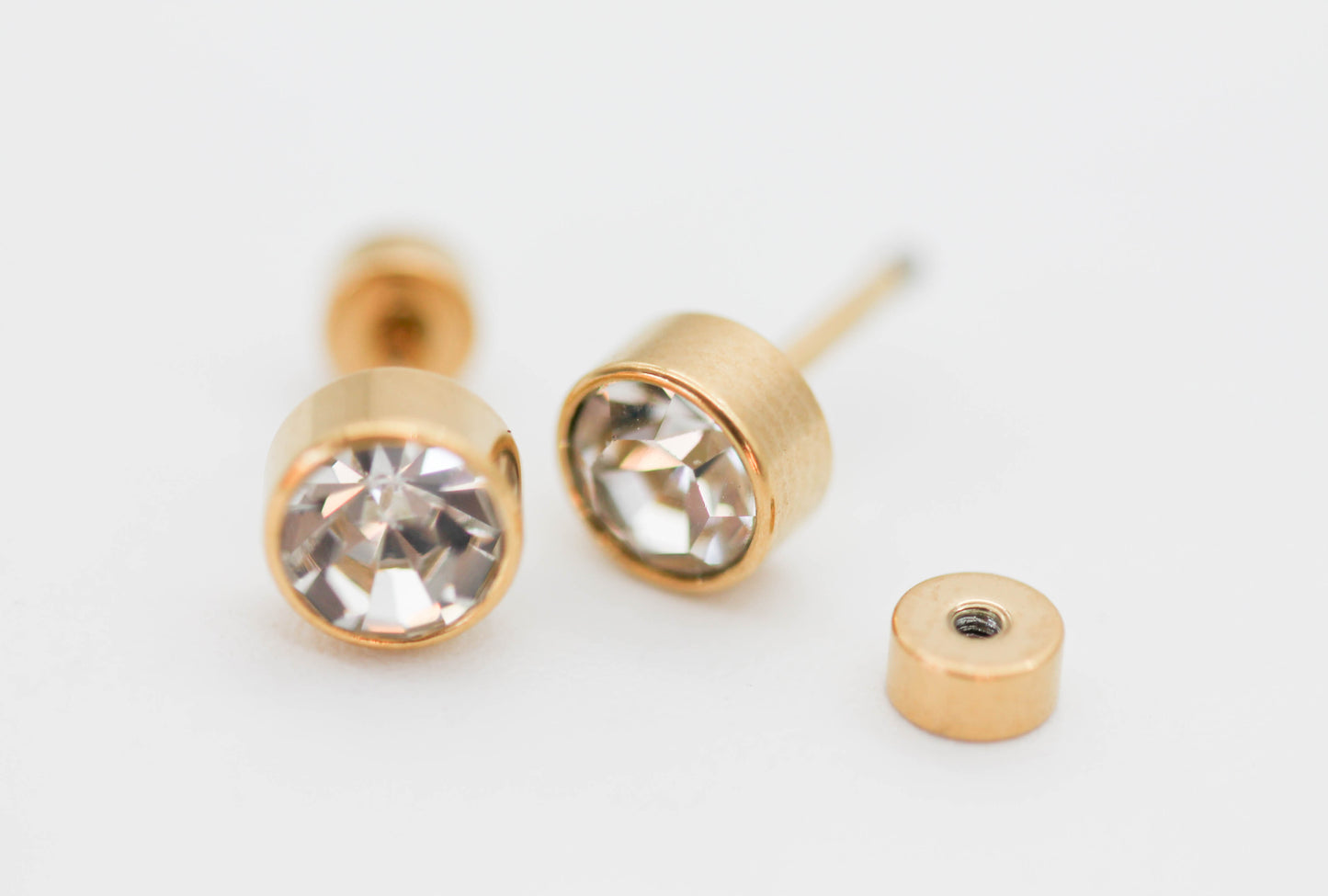 BROQUEL CIRCONIA 6 MM CON TOPE, TONO DORADO