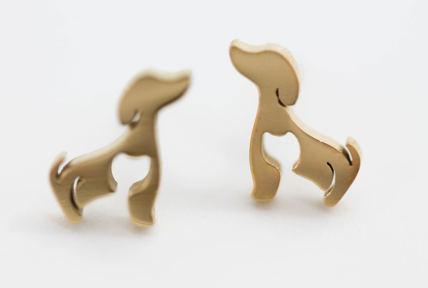 BROQUEL PERRITO Y SILUETA DE GATITO, TONO DORADO