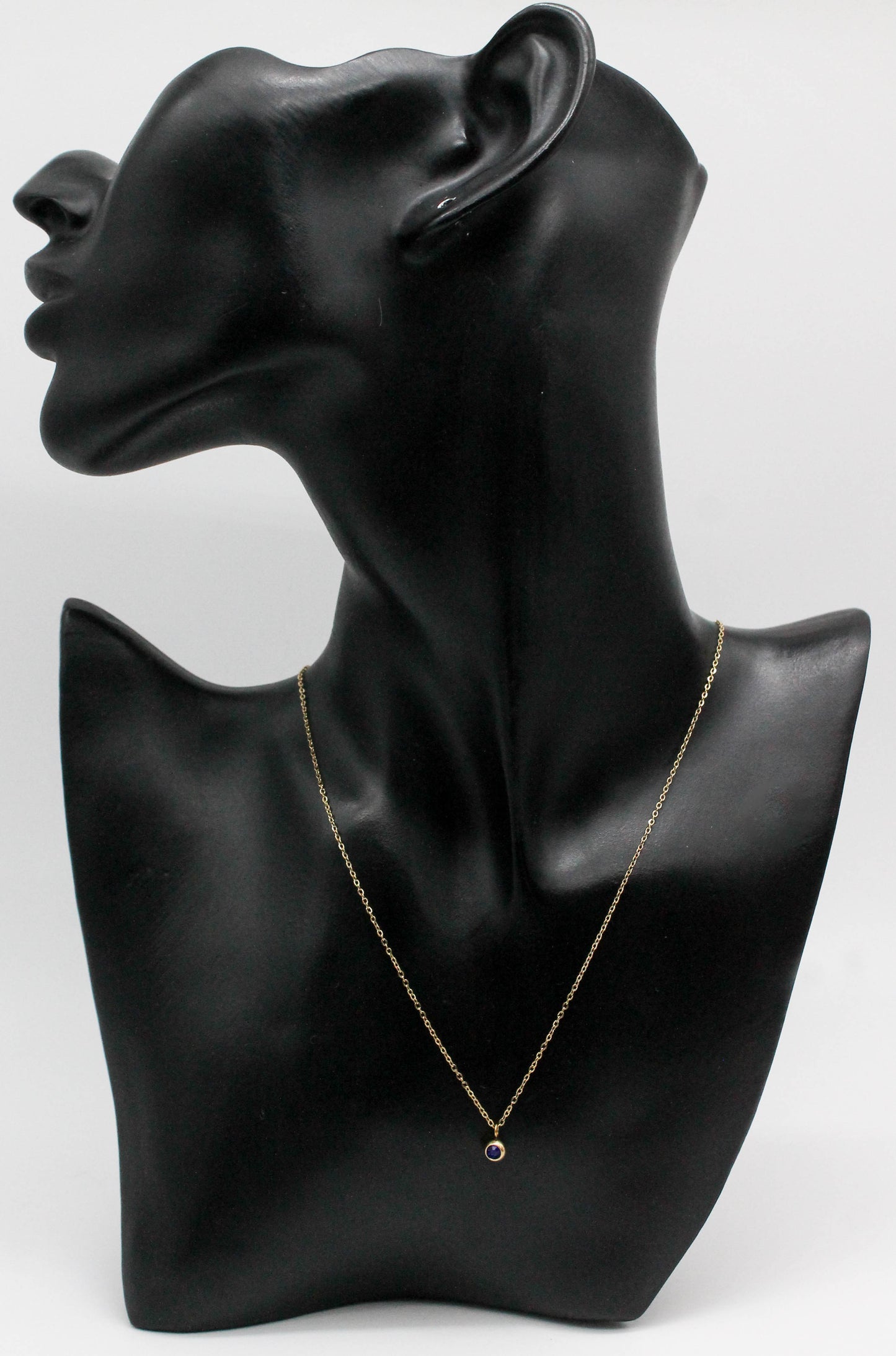 COLLAR CIRCONIA VARIOS COLORES ENCAPSULADA EN ESFERA 5 MM; CADENA AJUSTABLE, TONO DORADO