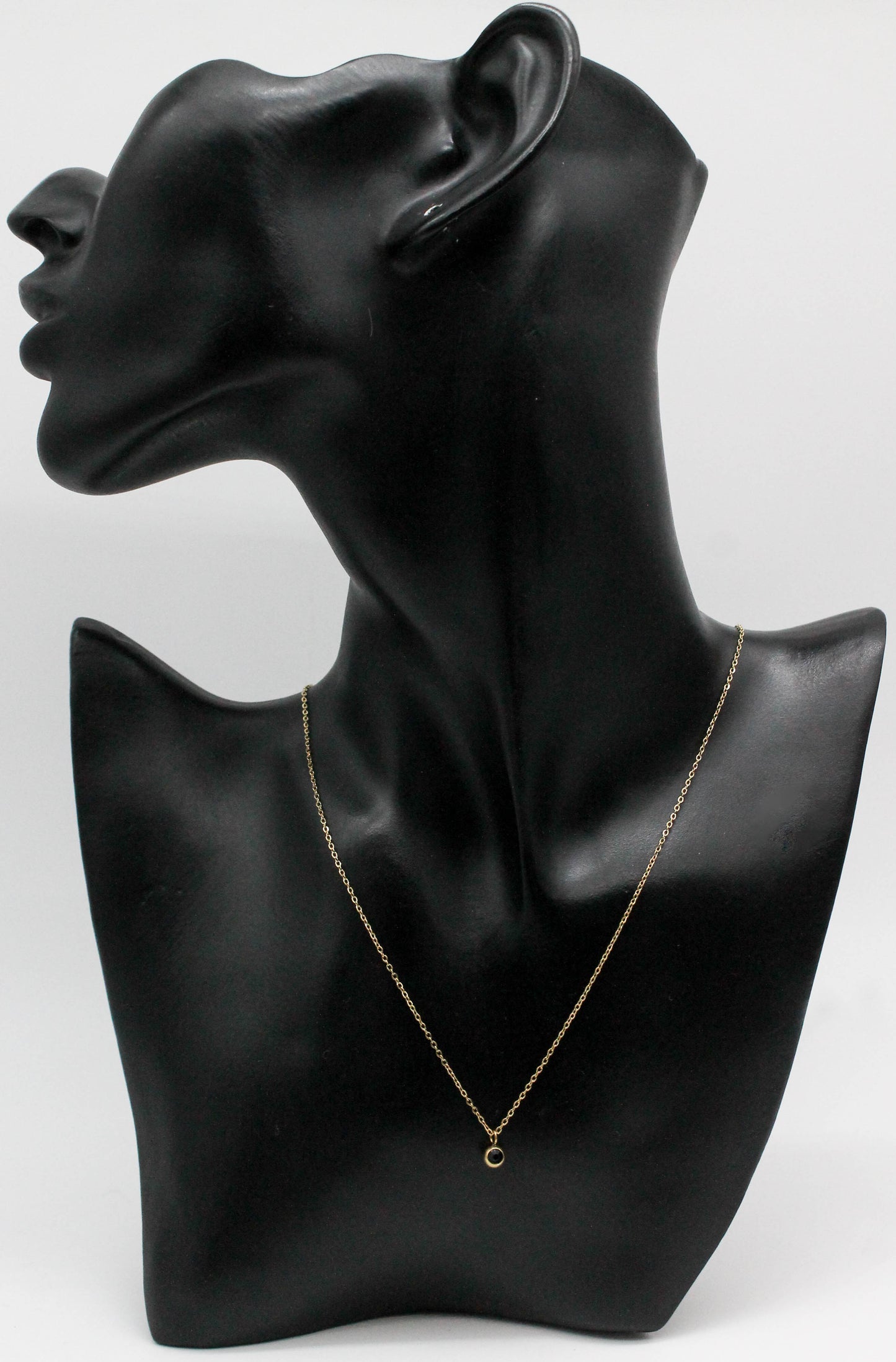 COLLAR CIRCONIA VARIOS COLORES ENCAPSULADA EN ESFERA 5 MM; CADENA AJUSTABLE, TONO DORADO