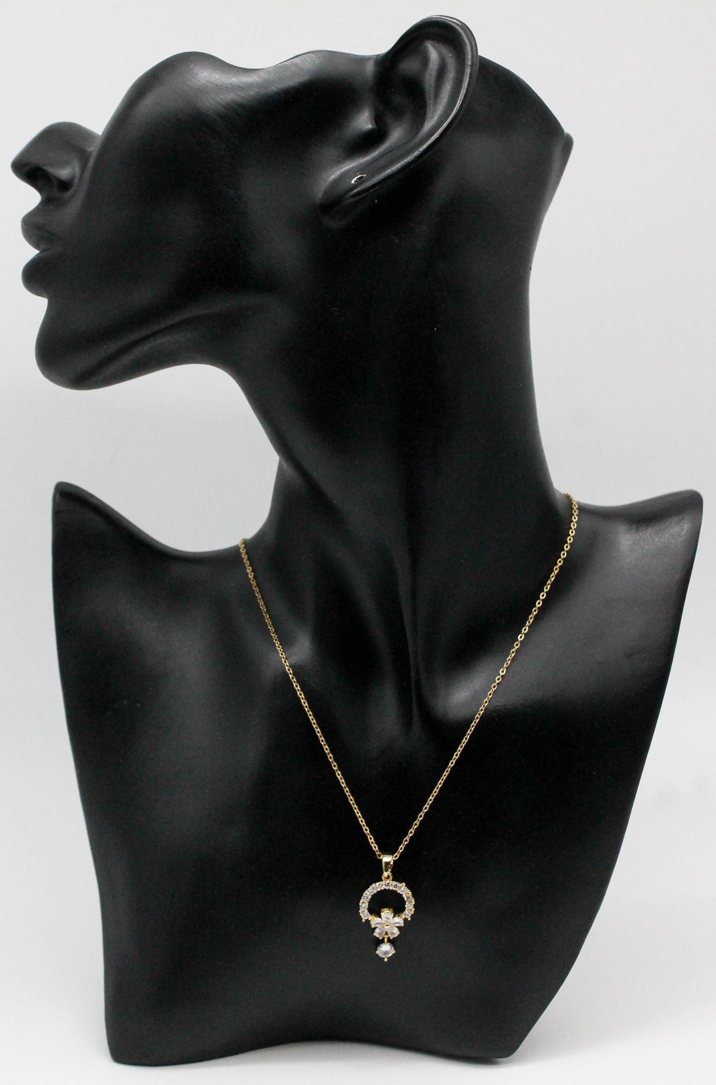 COLLAR ARCO/FLOR/CIRCONIA COLGANDO 30MM DIJE ALEACION DE METAL; 40CM + EXTENSION 5CM; TONO DORADO