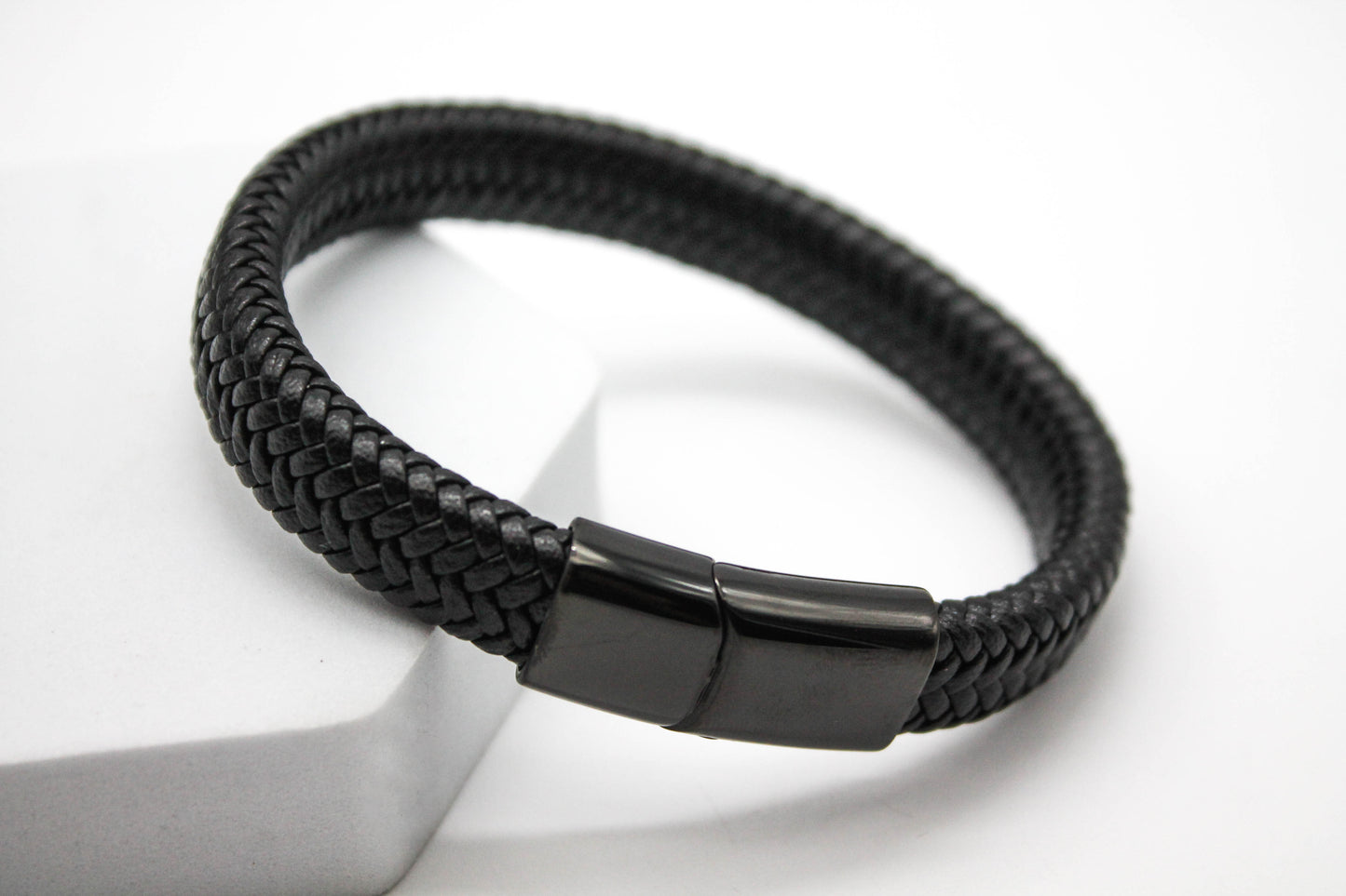 PULSERA CABALLERO PIEL NEGRA BROCHE ACERO NEGRO