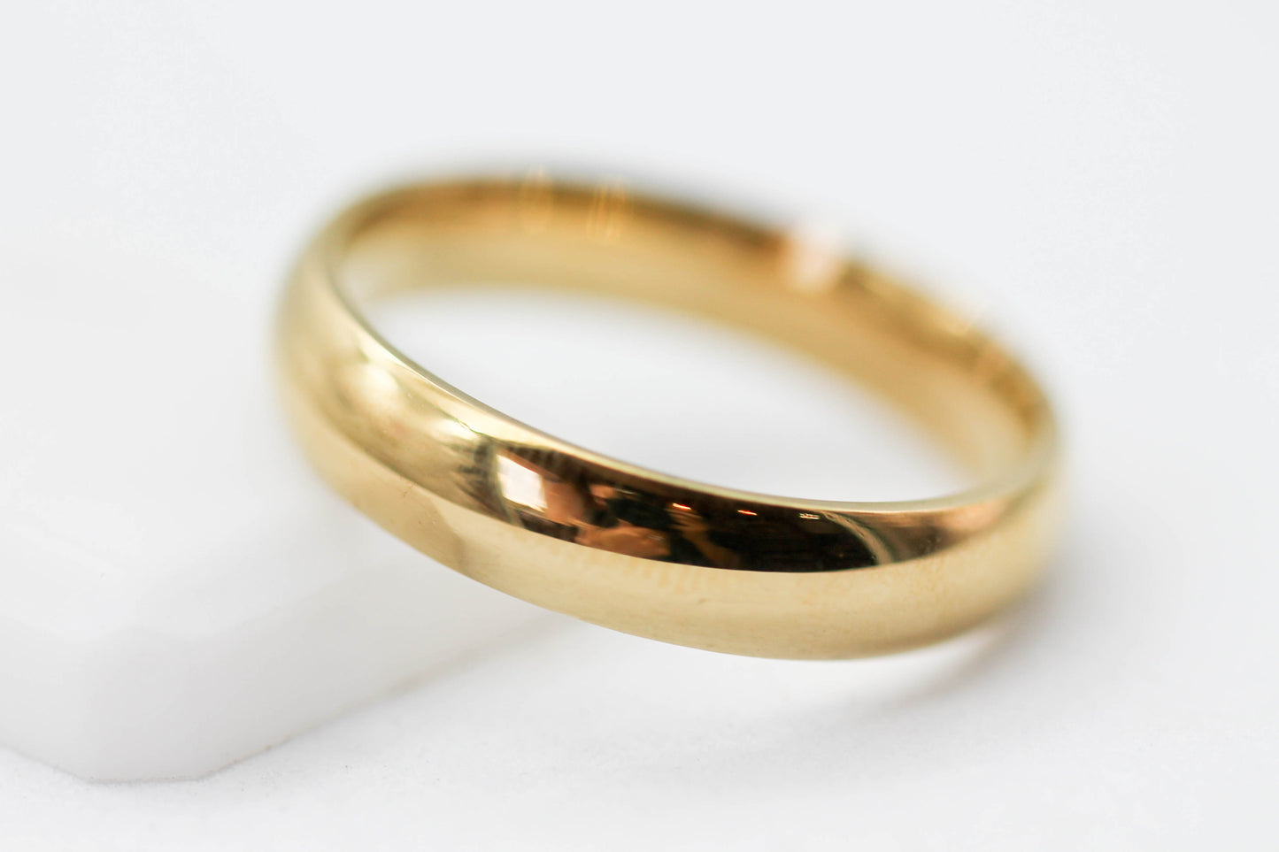 ANILLO ARGOLLA UNISEX CONFORT 5MM; TONO DORADO