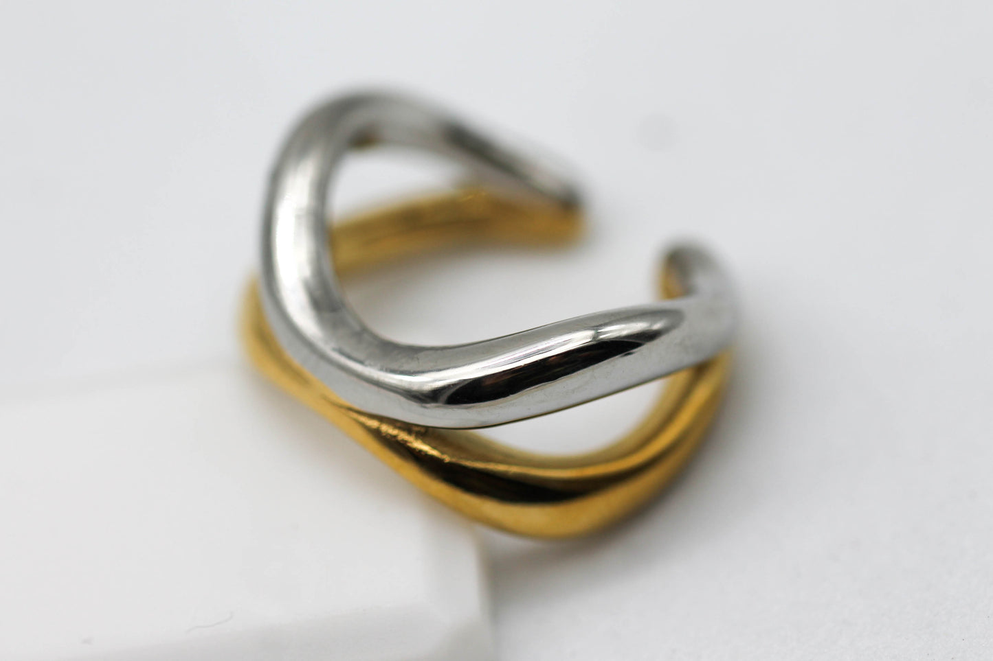 ANILLO ABIERTO AJUSTABLE DOBLE ONDA PLATEDO/DORADO