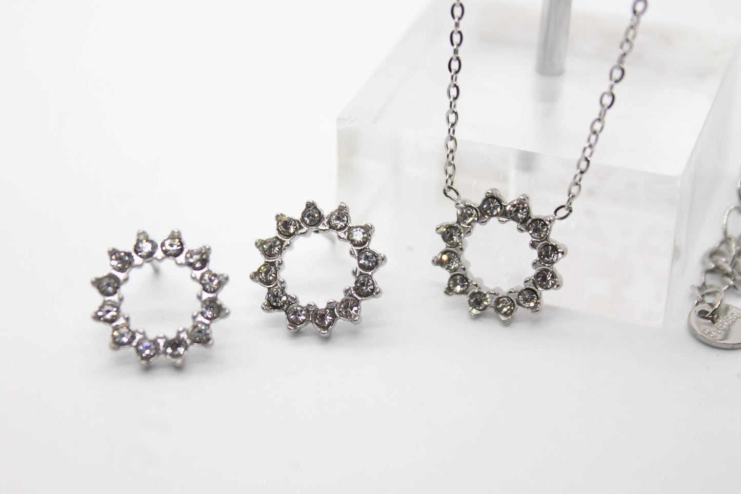 SET SOL CIRCONIAS; TONO PLATEADO