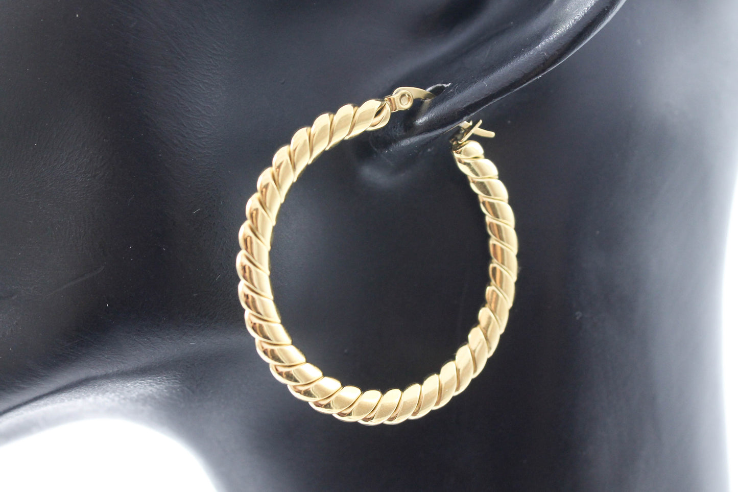ARRACADA TORSAL 40 MM, TONO DORADO