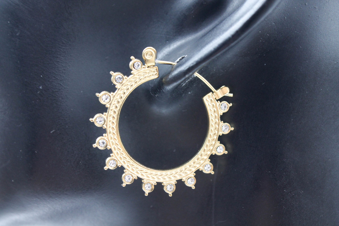 ARRACADAS SOL 14 CIRCONIAS BLANCAS, 30 MM, TONO DORADO