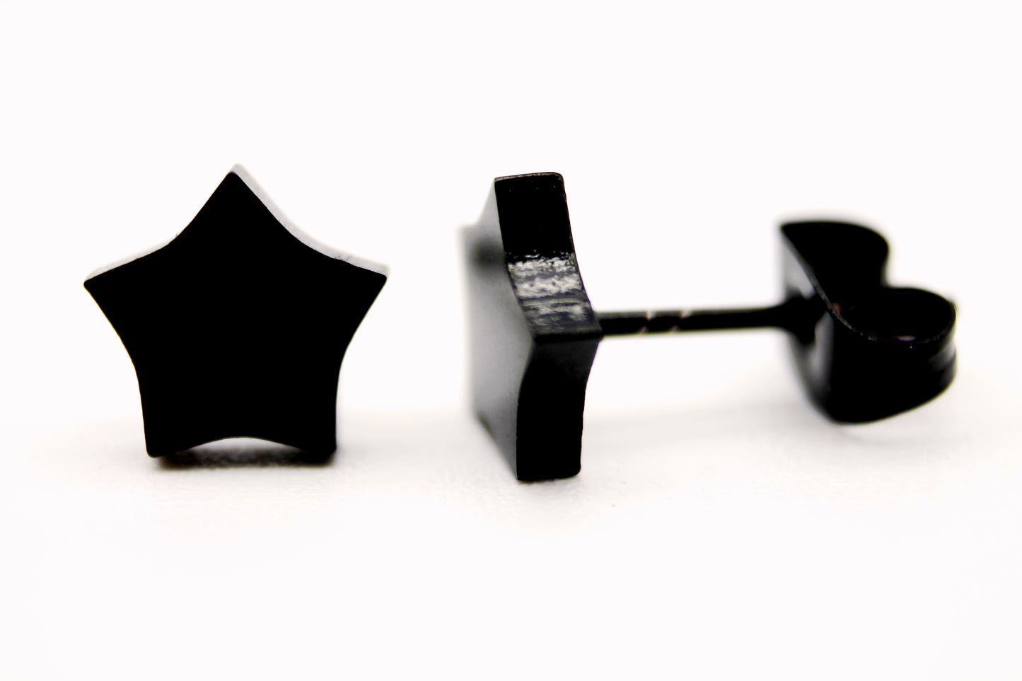 BROQUEL ARETES NEGROS ESTRELLA NEGRA DORADO PLATEADO ACERO QUIRURGICO INOXIDABLE 316L REGALO MUJER DETALLE CALIDAD PRODUCTOS DE IMPORTACIÓN GUADALAJARA MÉXICO ENVÍOS DAMA JUVENIL MODA TENDENCIA DISEÑO GARANTÍA