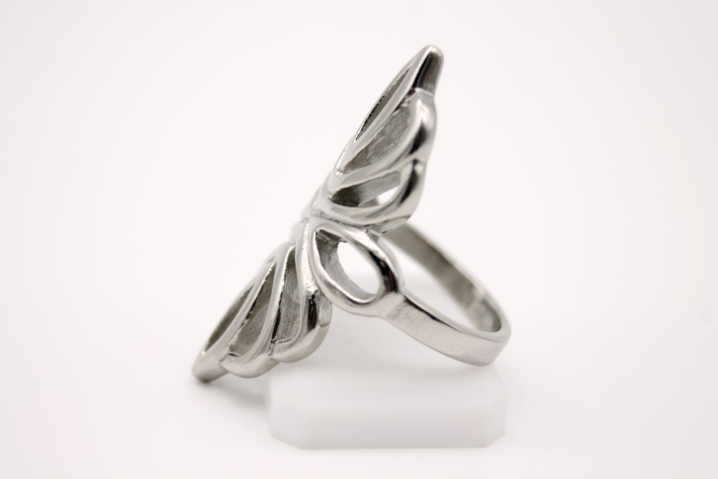ANILLO LOTO, TONO PLATEADO