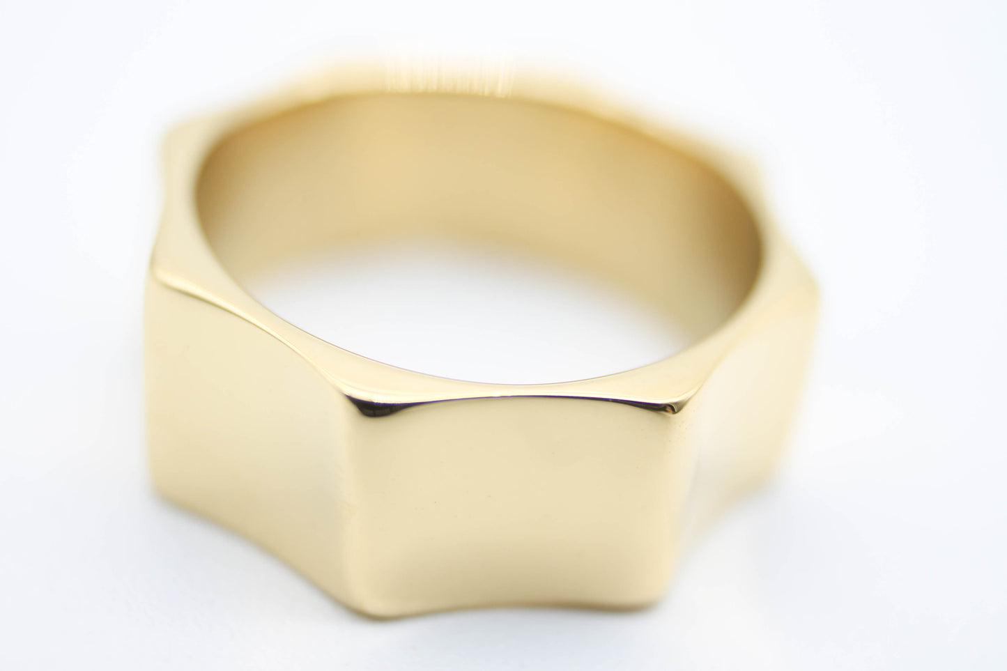 ARGOLLA NUT, TONO DORADO