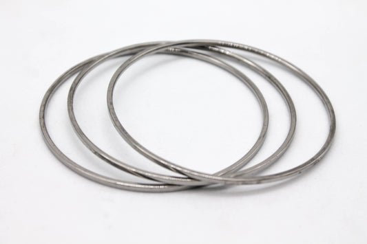 TRIPLE PULSERA / AROS FIN DE SEMANA 7CMS DIAMETRO; TONO PLATEADO