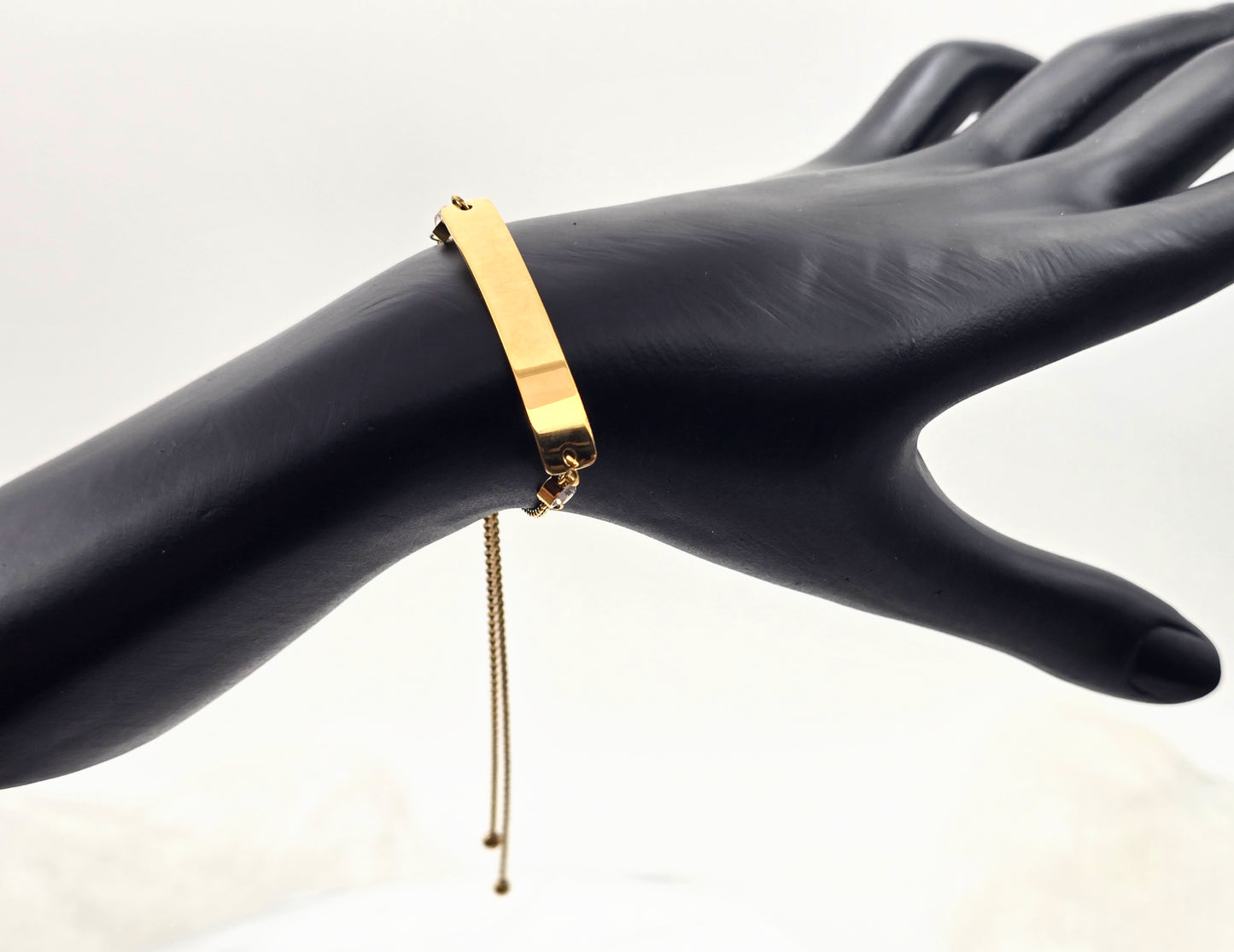 *ESCLAVA AJUSTABLE DOBLE CIRCONIA; TONO DORADO*