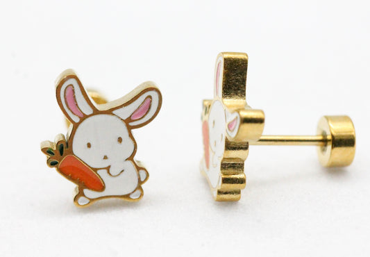 BROQUELES CONEJO CON ZANAHORIA 10MM ESMALTE COLORES TOPE DE ROSCA; TONO DORADO
