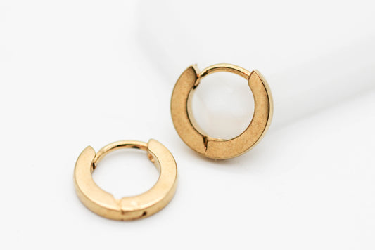 HUGGIES LISO PLANO 10X3MM; TONO DORADO