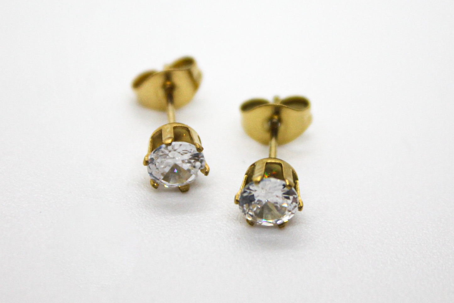 BROQUEL CIRCONIA MONTADA 4MM Y 5MM; TONO DORADO