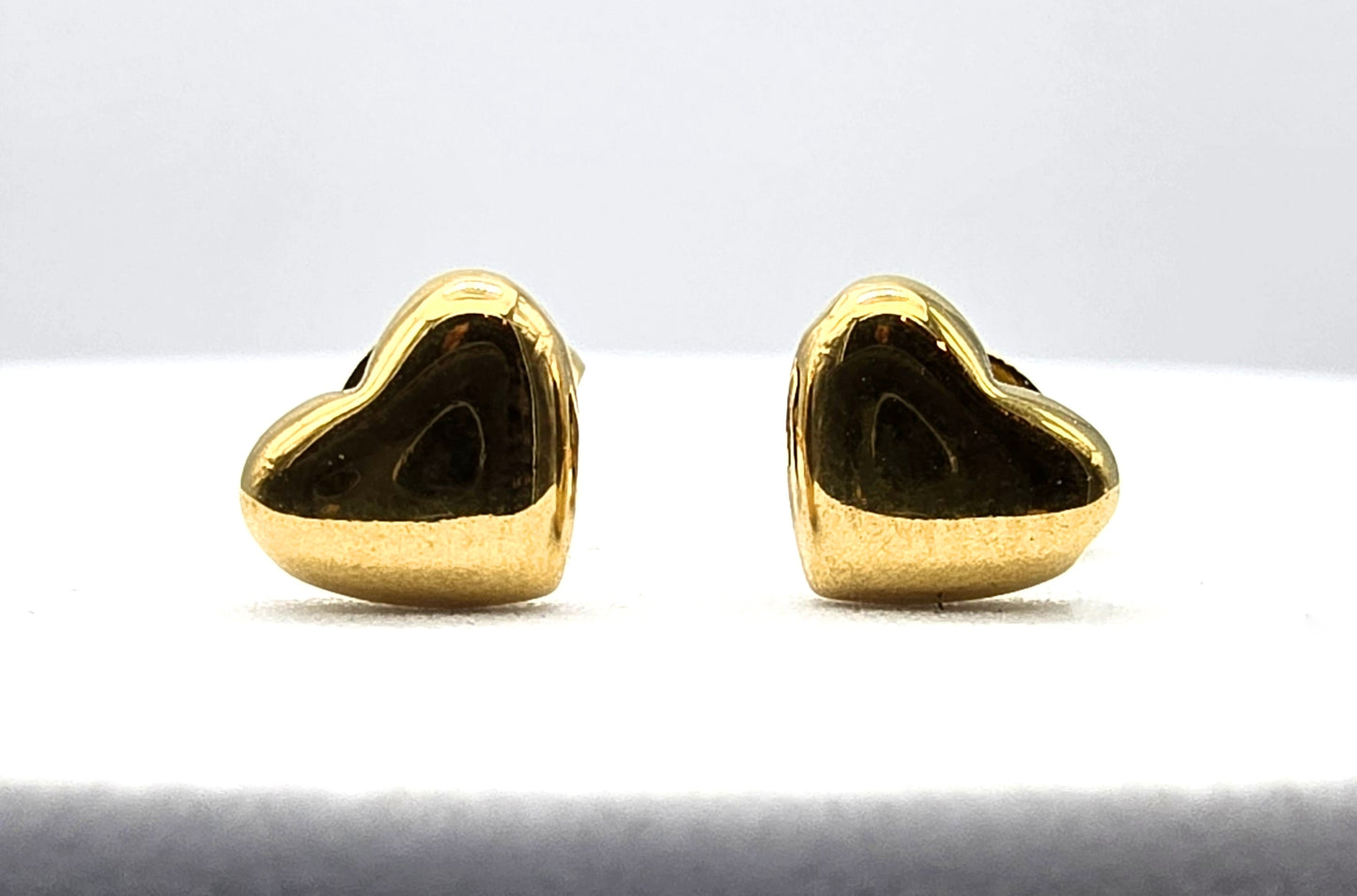 BROQUEL CORAZON 3D 7MM; TONO DORADO