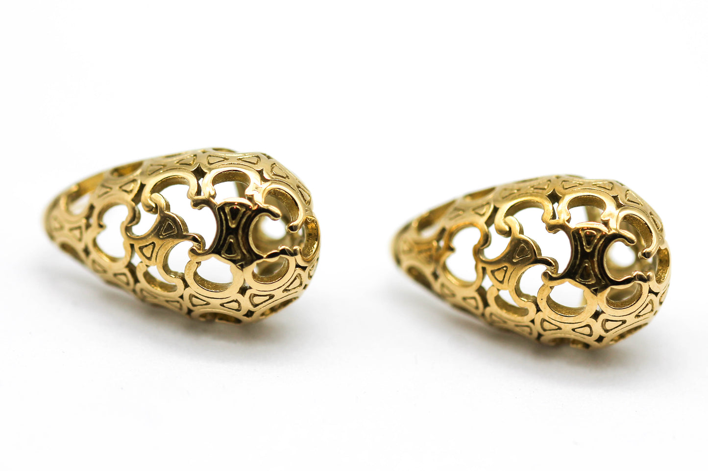 ARETES GOTA BV TROQUELADOS; TONO DORADO