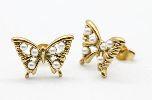 BROQUELES MARIPOSA 11X13MM CON MINI PERLAS; TONO DORADO