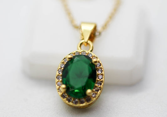 COLLAR CIRCONIA OVAL VERDE ESMERALDA 20MM DIJE ALEACION DE METAL 40CM + EXTENSION 6CM; TONO DORADO