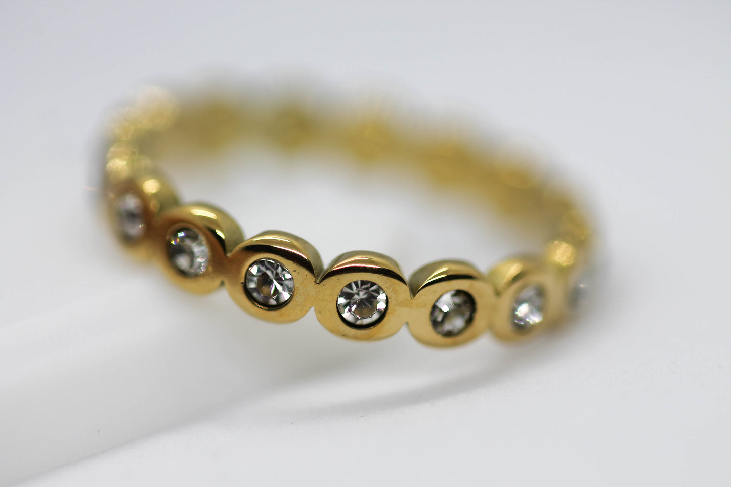 ANILLO CHURUMBELA; TONO DORADO