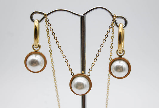 SET MEDIA PERLA SINTETICA 15MM HUGGIES TUBULAR COLLAR 45CM + EXTENSION DE 5CM; TONO DORADO