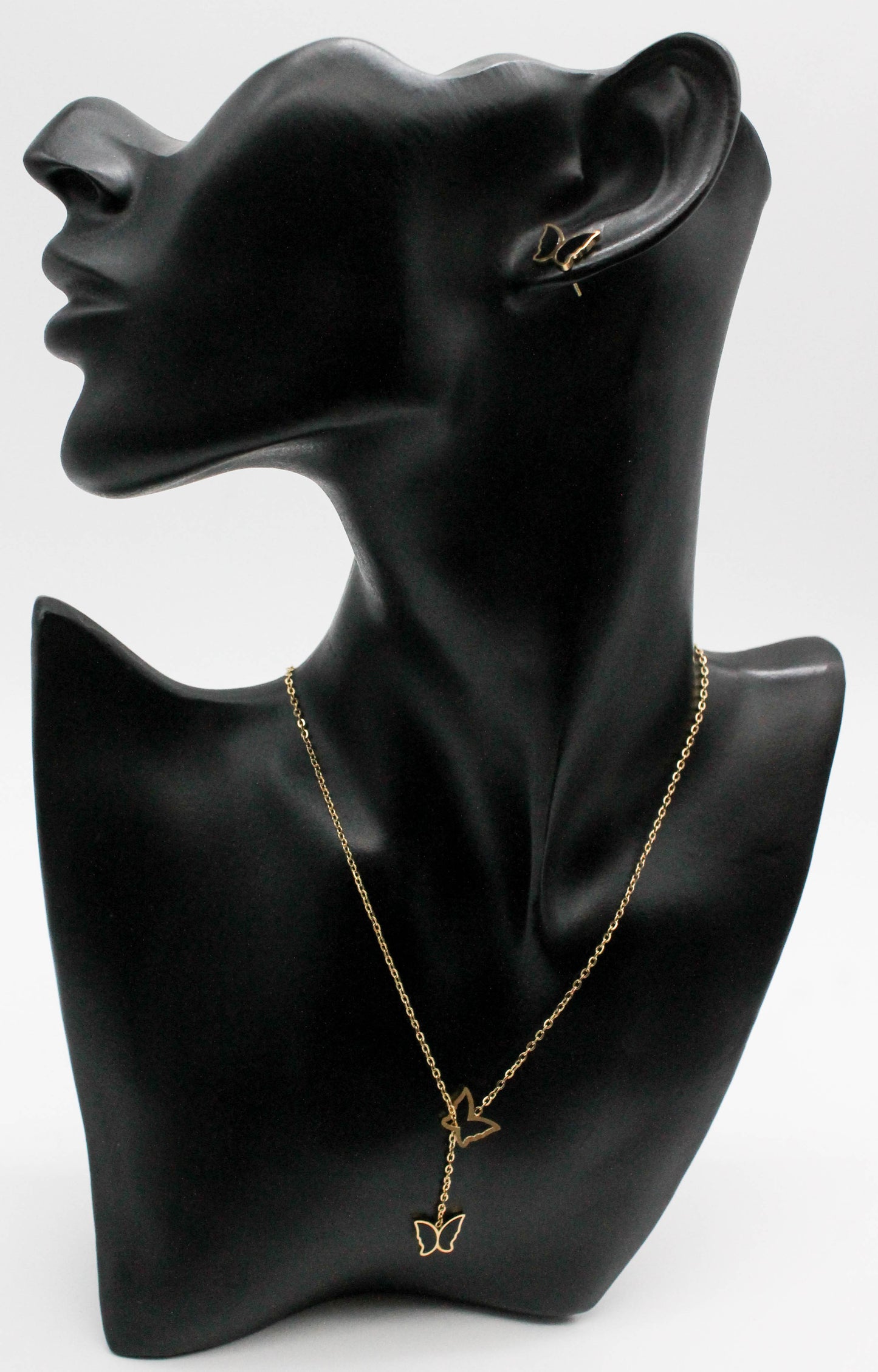 SET MARIPOSA ONIX CORBATIN, MARIPOSA HUECA/ 9MM COLLAR 45CM DE LARGO; TONO DORADO