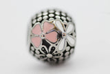 CHARM ESFERA FLORES BLANCA Y ROSA