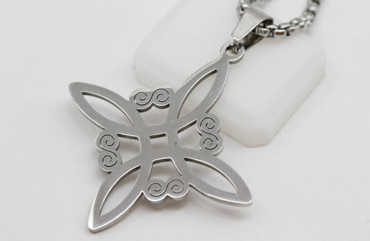 COLLAR NUDO DE BRUJA CONTEMPORANEO DISEÑO PROTECCION PODER ACCESORIOS PLATEADO ACERO QUIRURGICO INOXIDABLE 316L REGALO MUJER DETALLE CALIDAD PRODUCTOS DE IMPORTACIÓN GUADALAJARA MÉXICO ENVÍOS DAMA JUVENIL MODA TENDENCIA DISEÑO GARANTÍA