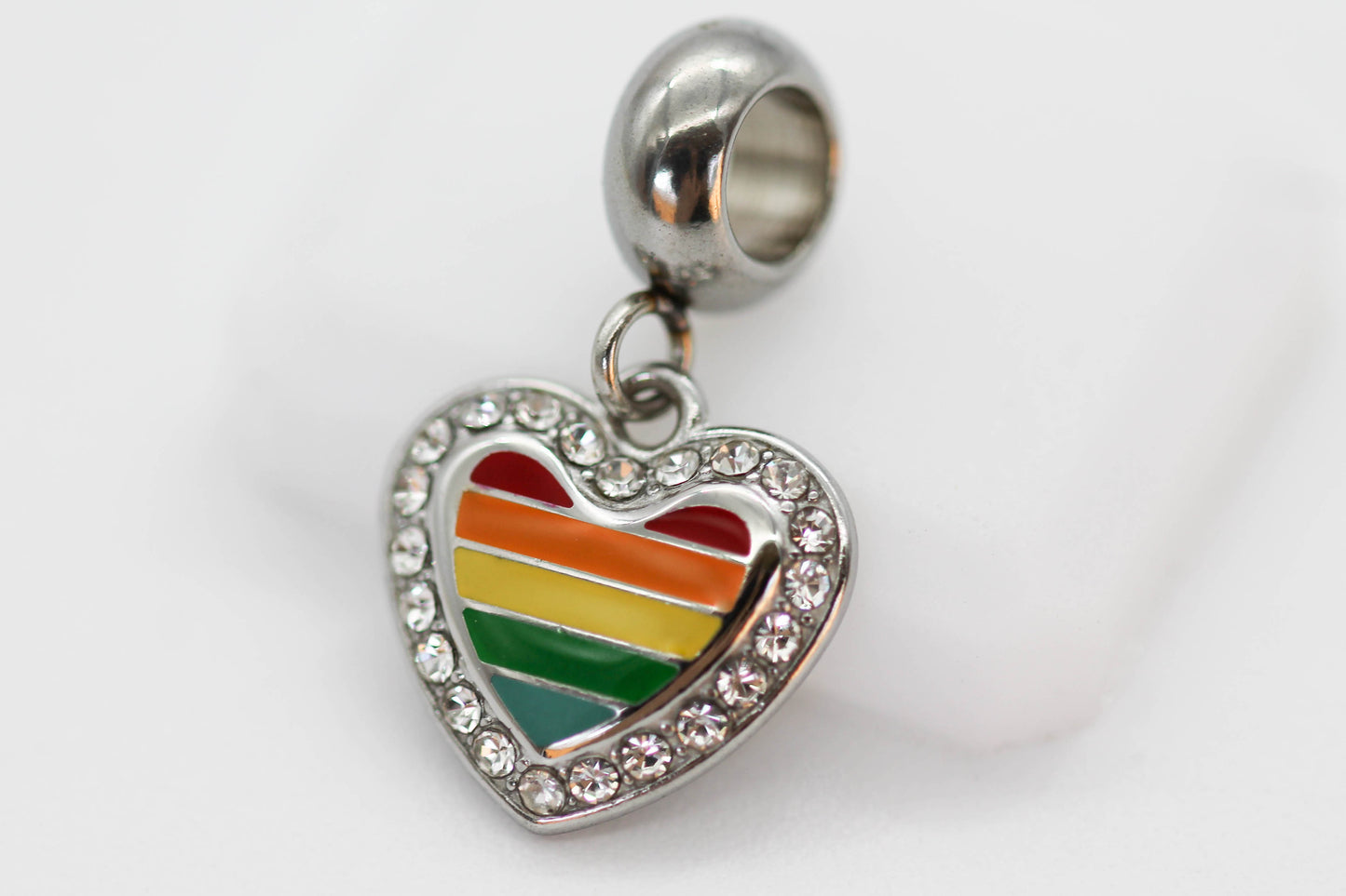 CHARM CORAZON ARCOIRIS COLGANTE