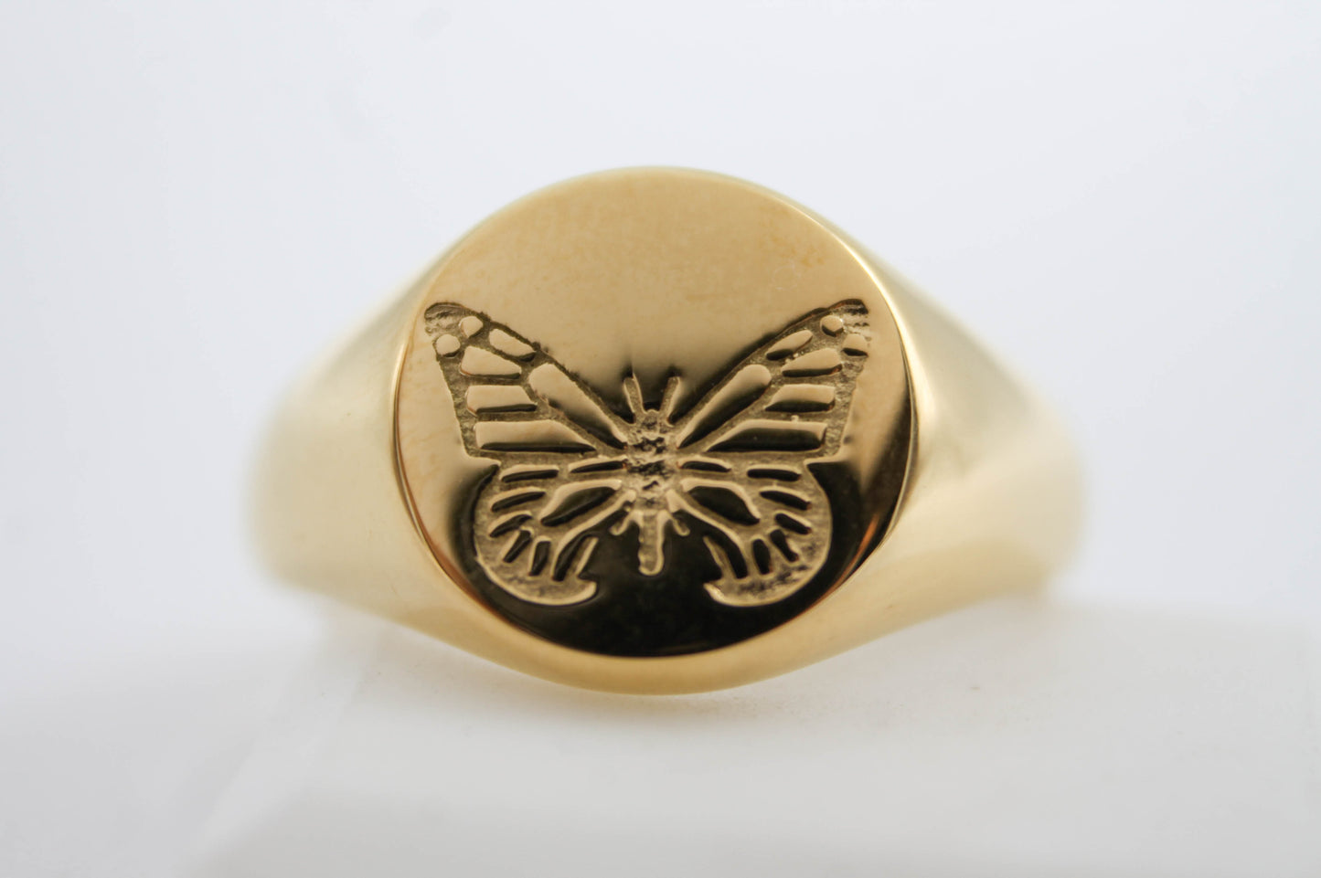 ANILLO MARIPOSA GRABADA, TONO DORADO