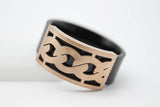 ANILLO NEGRO PLACA ESLABONES TONO ORO ROSA